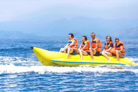 Water Boat Adventure Tour In Goa